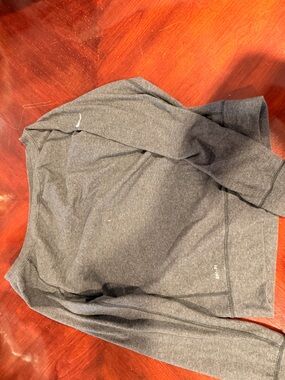 Nike Gray Long Sleeve Performance Top